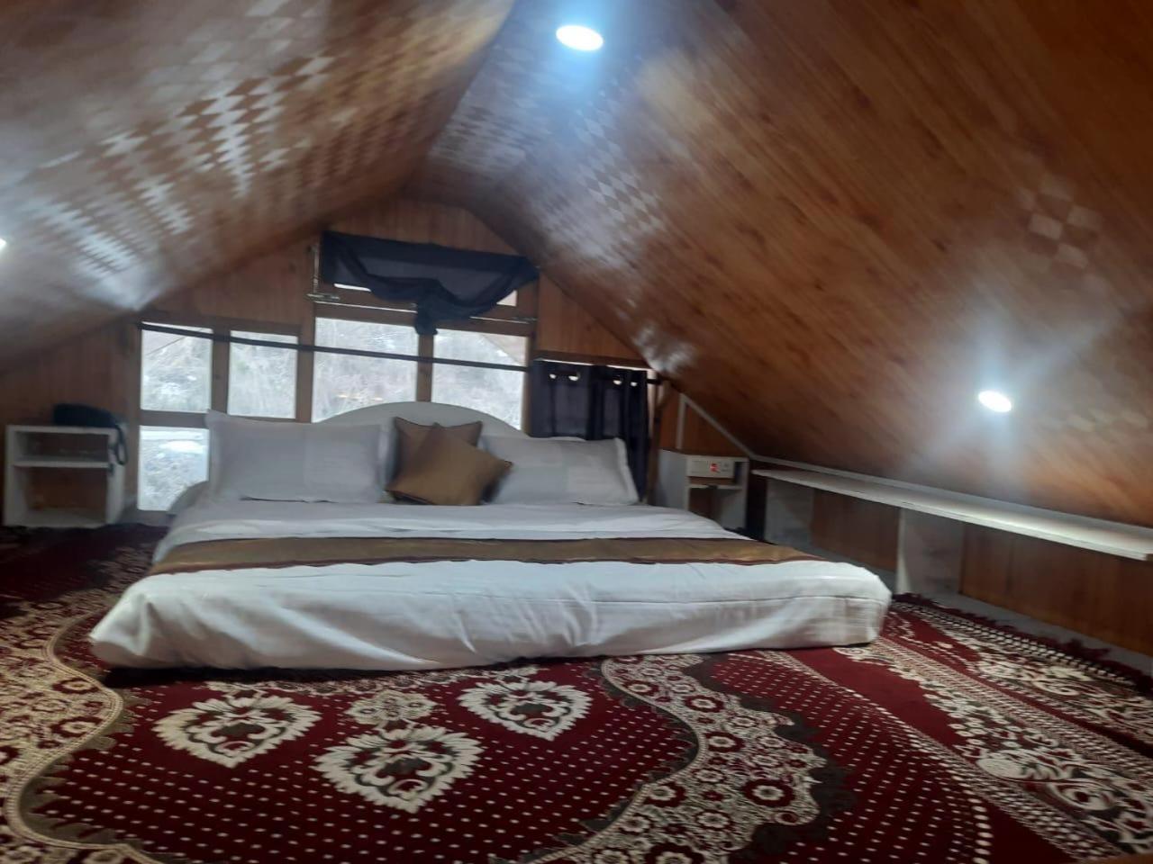 Matri Pitri Cottage Matiana Exterior photo