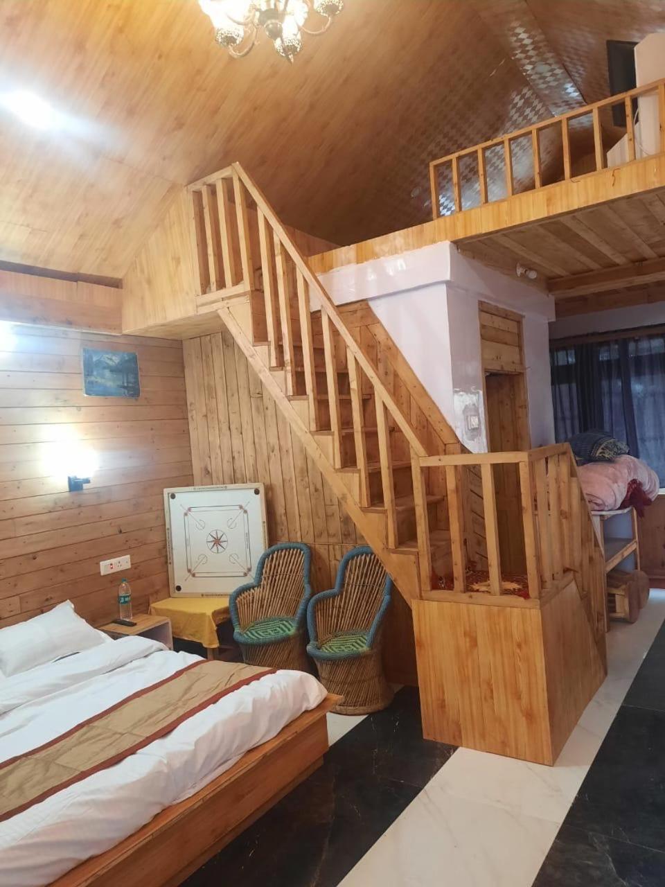 Matri Pitri Cottage Matiana Exterior photo